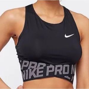 Nike Pro crop top